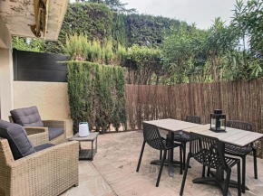 Belles prestations, proche plages, piscine 232L PY
